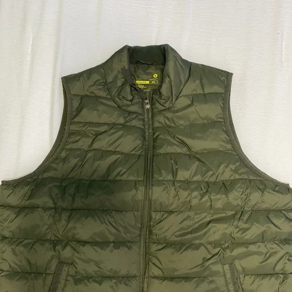 NWT Xersion Hartford Green Vest - Picture 2 of 7